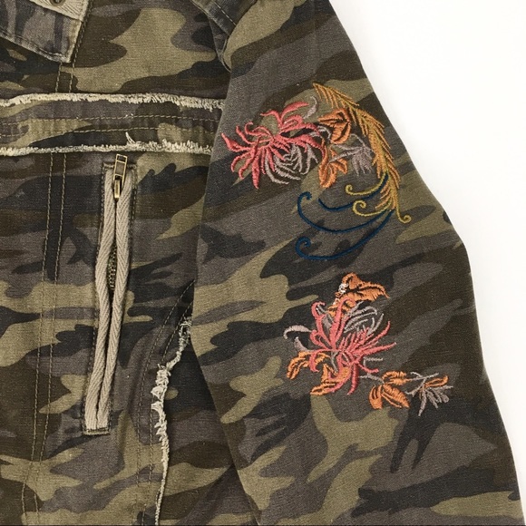 AEROPOSTALE Camo Jacket with Embroidery - Picture 3 of 8